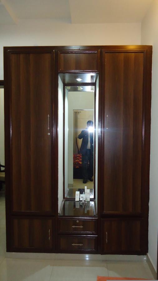 Midway Hotel & Restaurant Sadiqabad ภายนอก รูปภาพ